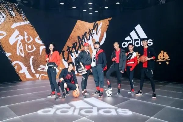 曾经风靡,现如今却败走中国,阿迪达斯到底怎么了?