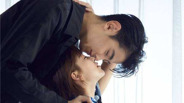 《亲爱的客栈》中纪凌尘求婚阚清子是怎么回事?