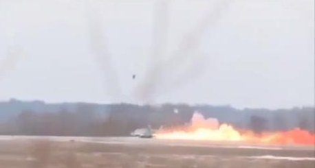 白俄罗斯战机为什么会起火呢?