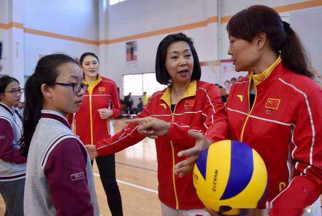 前女排球员梁艳近况如何?