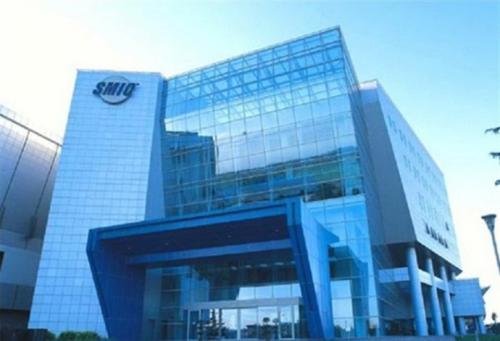 中芯国际为什么要在美股退市回归A股？