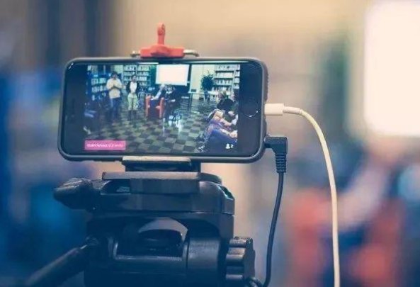 莉哥1400事件是啥意思？