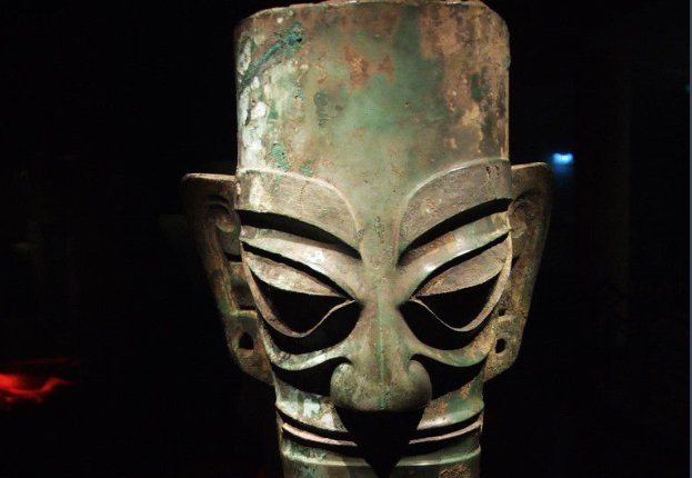 为什么说三星堆是中华文明的奇葩？