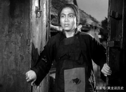 老戏骨曲云:丈夫是昆剧副院长,女婿是著名影星,为何晚年捡垃圾?