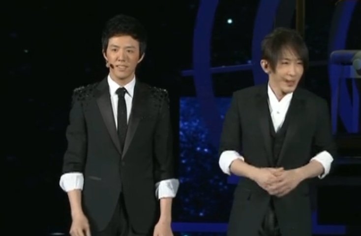 王力宏李云迪微博互相取消关注，怀疑“分手”了