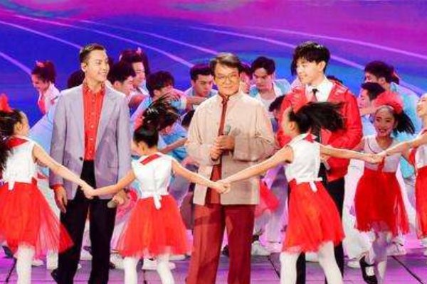 2012年春晚为什么奇怪?