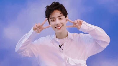 天猫请肖战参加双十一晚会，为何最后肖战缺席了？