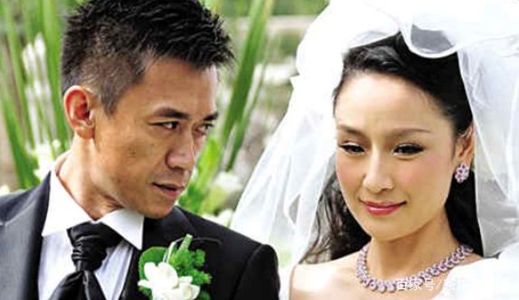 王学兵3段婚姻2次净身出户,最后和张芊芊女主播闪婚后如今过得怎么样?