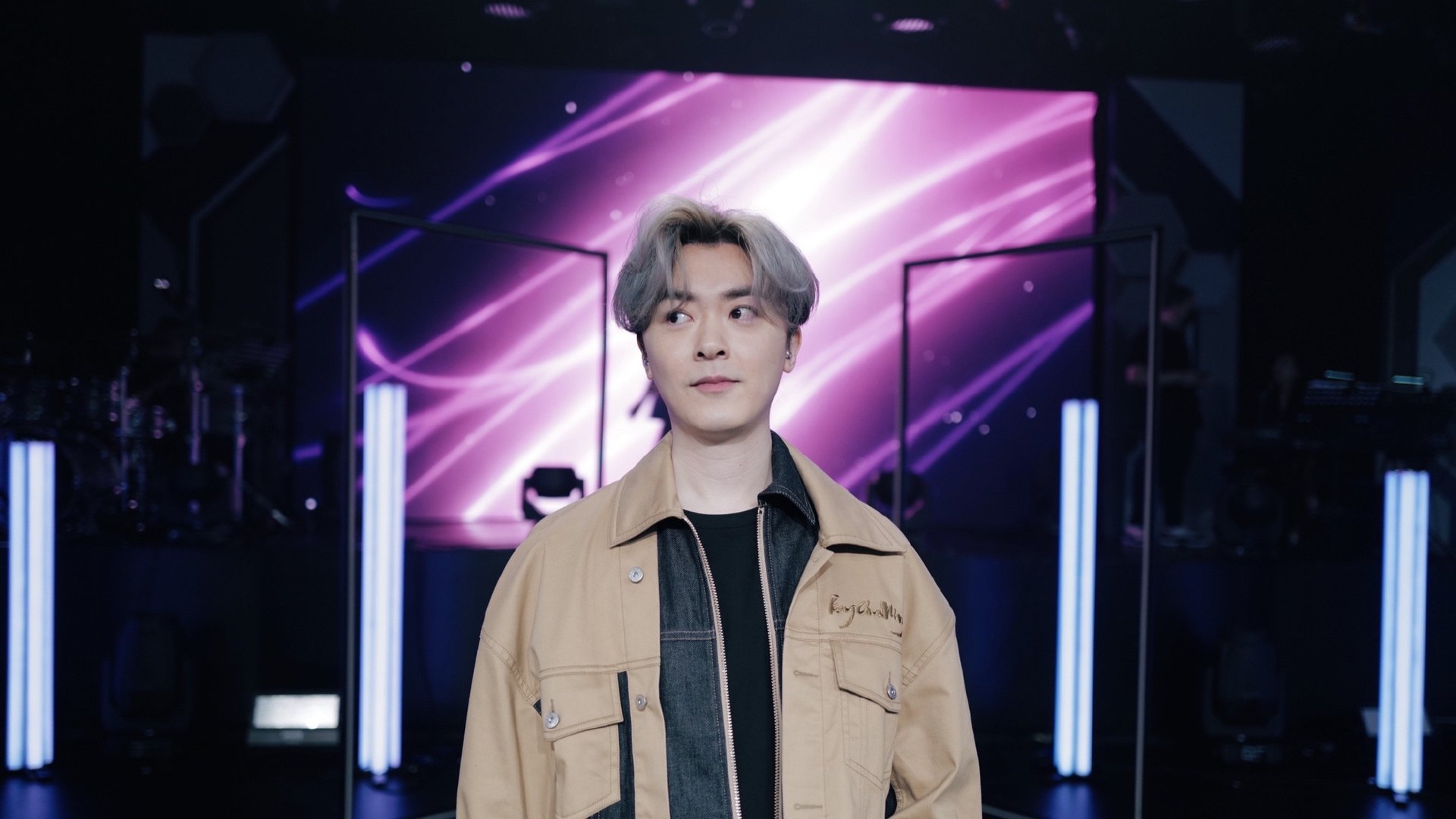 陈伟霆师弟拍电影从高处坠落,当场昏迷十分钟,演员拍戏受伤是常事吗?