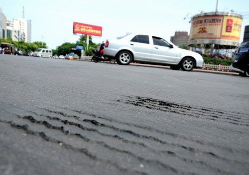 透水沥青”道路和普通沥青路有什么区别