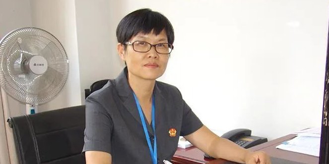 孙小果案主审法官柴继红获三八红旗手称号,这位法官为何能荣获这一称号?