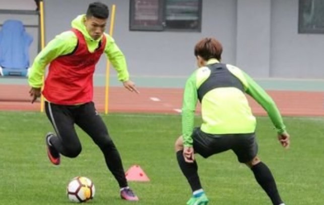 中甲升级名额是多少?