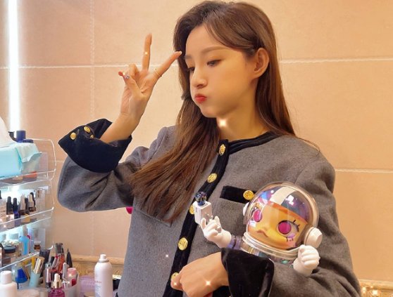 93年女神马凡舒一夜爆红,高颜值成央视流量密码,你有何看法?