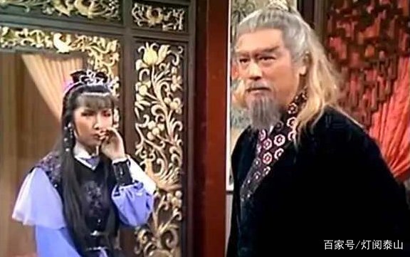 在《射雕英雄传》中，黄药师为何要挑断四个徒弟的脚筋？