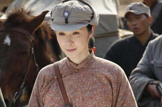 裤裆藏雷、徒手撕鬼子、包子变炸弹,哪些抗战剧一个比一个雷人?