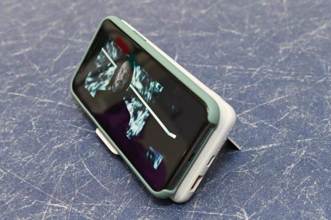 iphone移动电源哪种牌子比较好用？