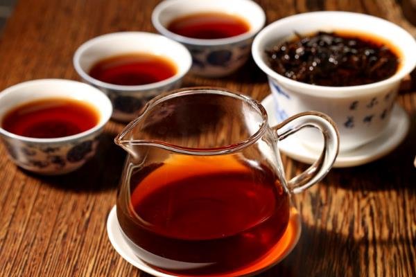 体内湿气重,应该多喝什么茶呢?