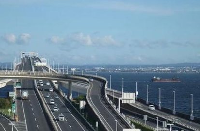 男子返乡途中拍361张车辆违章照片，此事具体是何情况？