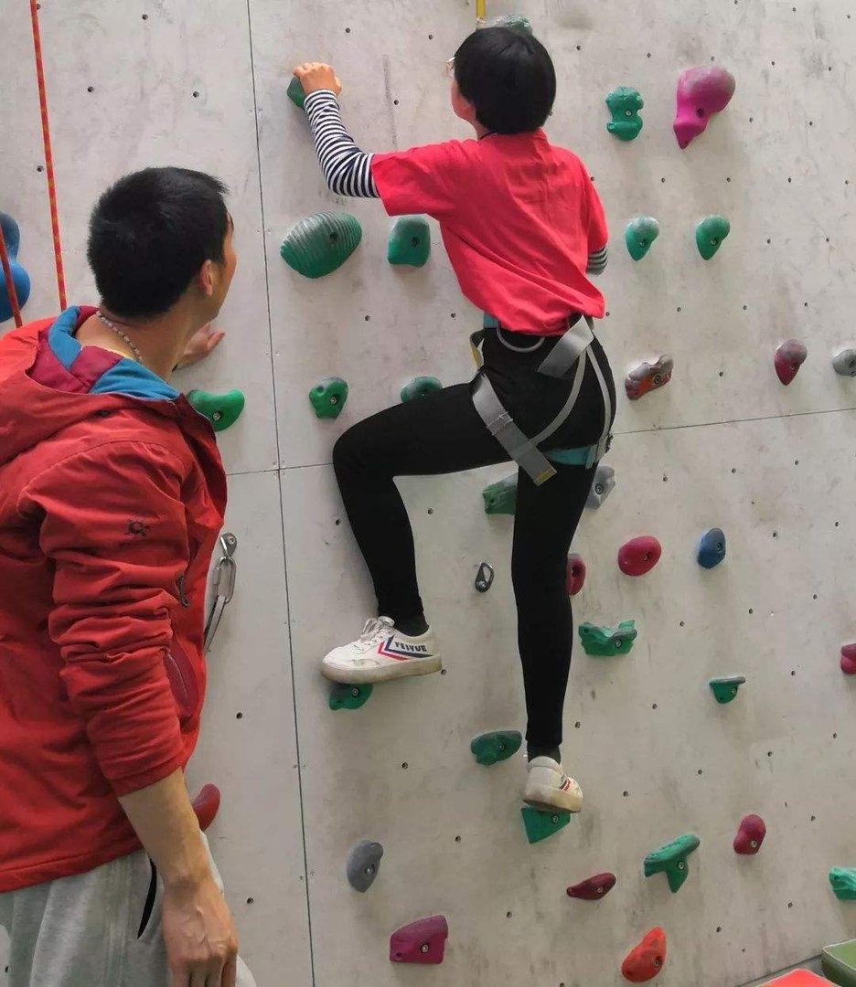 可以“飞檐走壁”的钟齐鑫,这一生有着怎样的传奇故事?