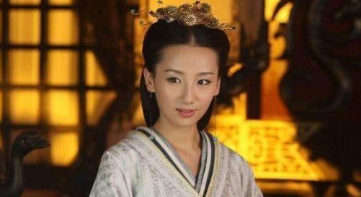 薄皇后在历史中起到什么作用？