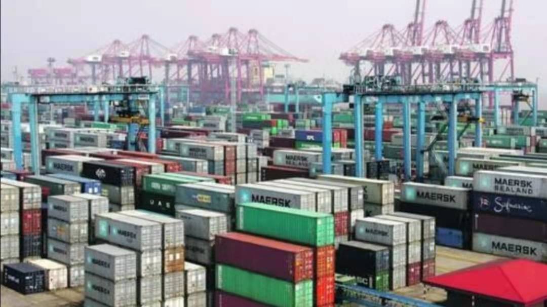 中国成为了英国最大的进口来源国,进口最多的商品是什么?