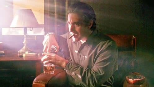 看完美国电影《闻香识女人》你最大感受是什么?