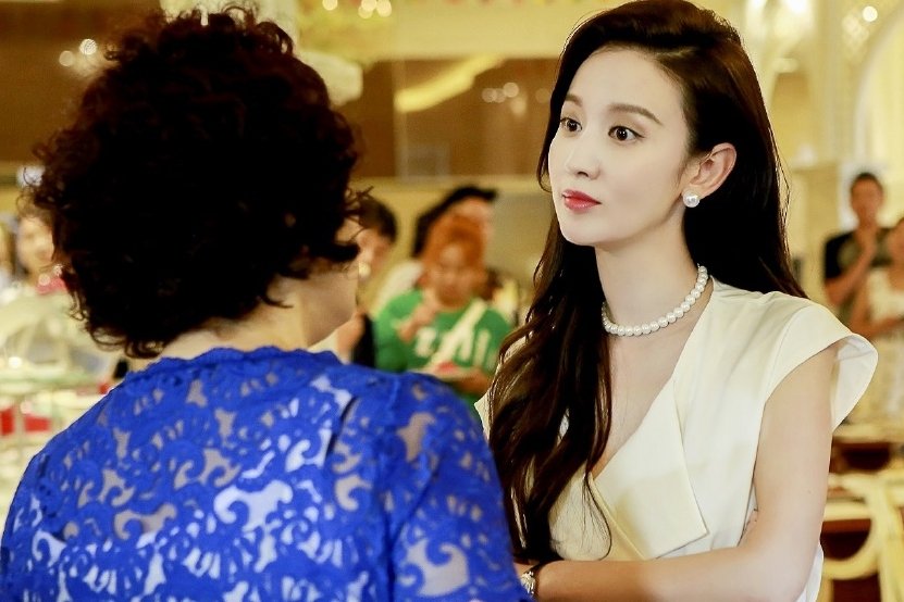 张檬回应被张萌内涵整容，两人之间到底有何恩怨情仇？