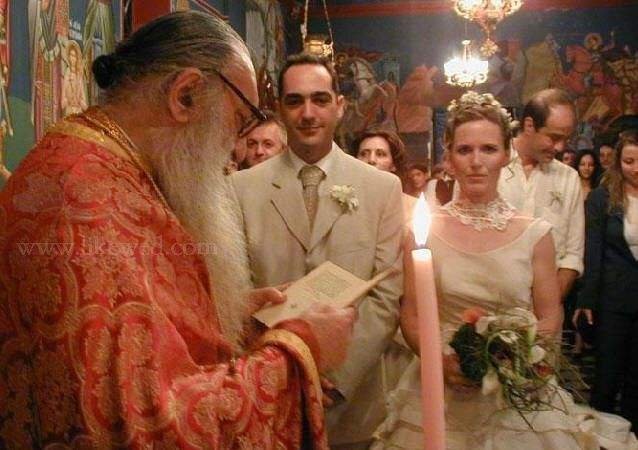 2010年上映的韩国影片《结婚礼服》为何能得到观众的称赞?