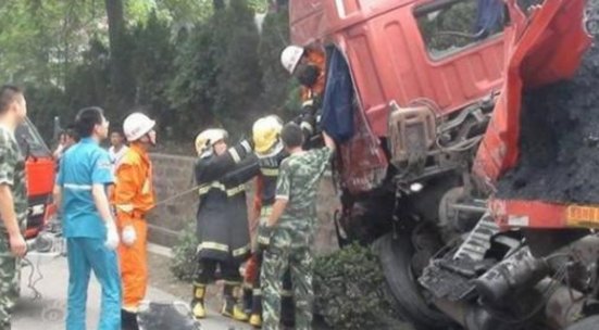 吉林扶余车祸18死,导致车祸的原因是什么?