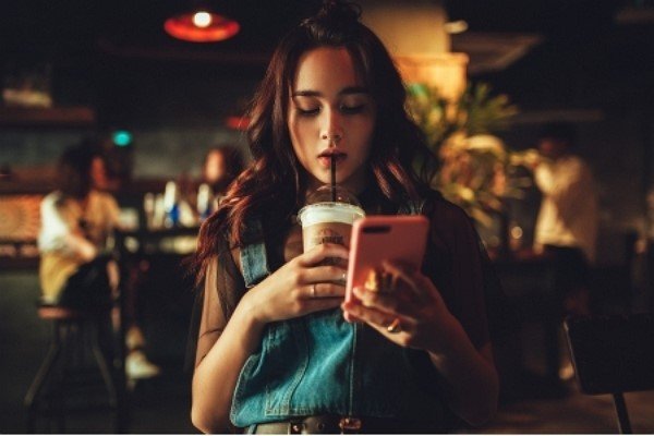 不爱发朋友圈的人,都有哪些特征?