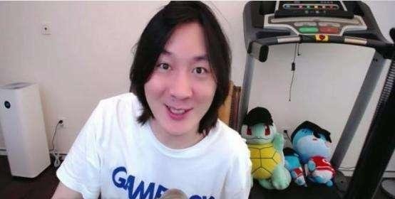 张大仙晒自己收工后帅气的照片，从大仙身上能感受到真人与照片怎样的差距？