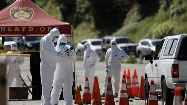 星巴克接连关闭两百家门店,这是为何?