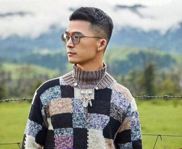 外企白领回村织毛线,获封“最娘80后”走红,如今怎样了?