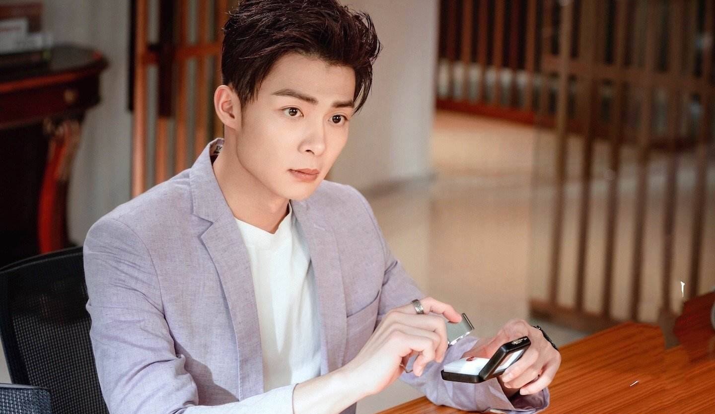 张铭恩新恋情曝光,他以往都有哪些情史?