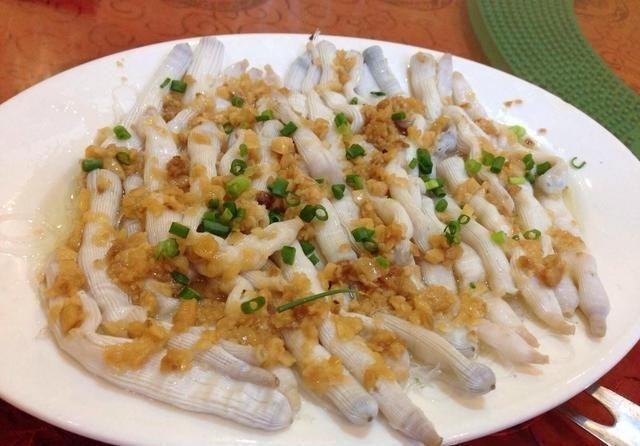 游客在北海一餐厅点4道菜花费近千元怀疑被宰，游客到底吃了些什么？