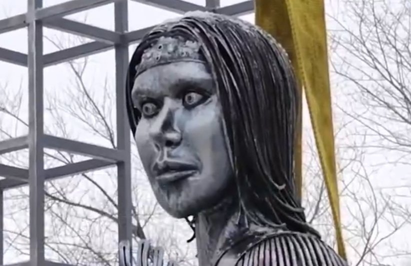 俄罗斯新沃罗涅日市雕像建成3天后被拆除,具体原因是什么?