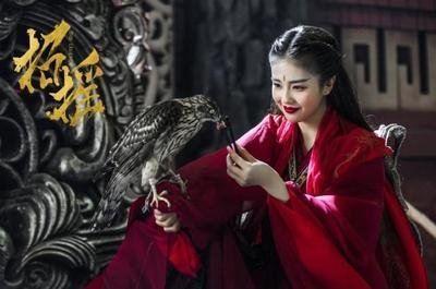 评价一下电视剧《招摇》里路招摇的性格特点？