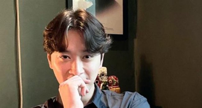 2PM成员黄灿盛当爸爸，他的妻子是圈内人吗？