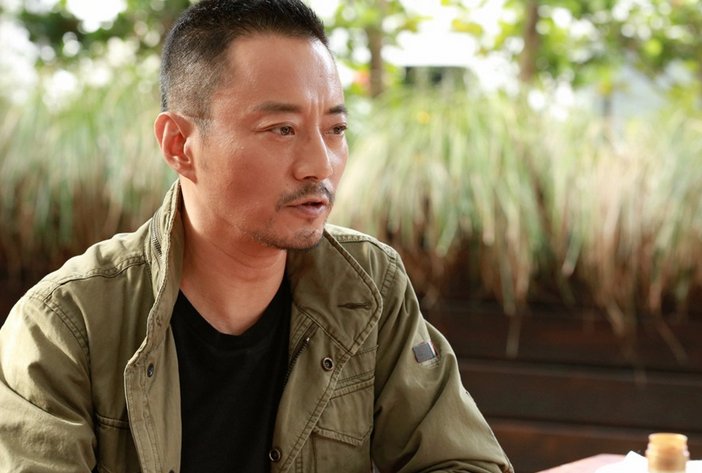 张涵予因脸黑被网友调侃像包青天，当事人对此有何回应？