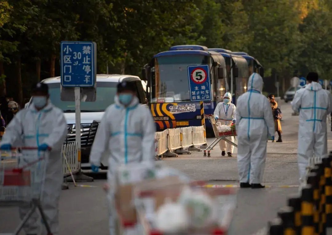 北京新增病例中多人在进返京途中感染新冠,涉及的传播链有哪些?