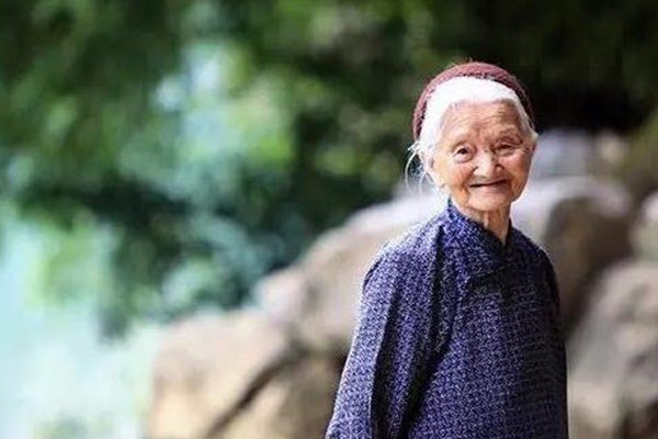 上海百岁老人突破3000,最高年龄113岁,他们的长寿秘诀是什么?