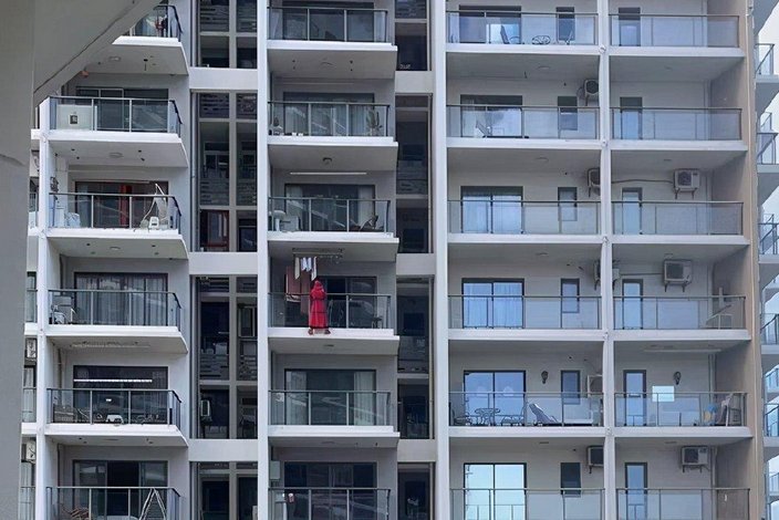 三亚女子跳舞坠楼事件有哪些疑点？