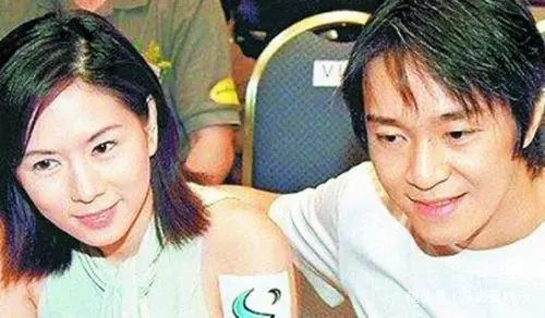 周星驰和于文凤相恋13年,为何最终却反目成仇?