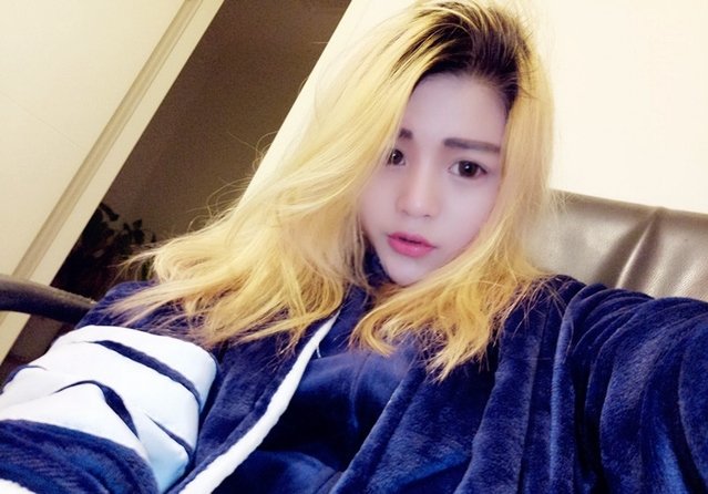 变形记中的李耐阅被领养后为什么变成这样？