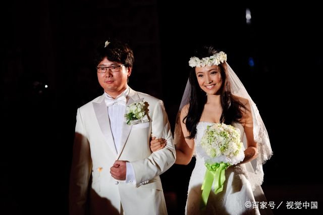 2012年白静为什么会被丈夫拿刀捅死？