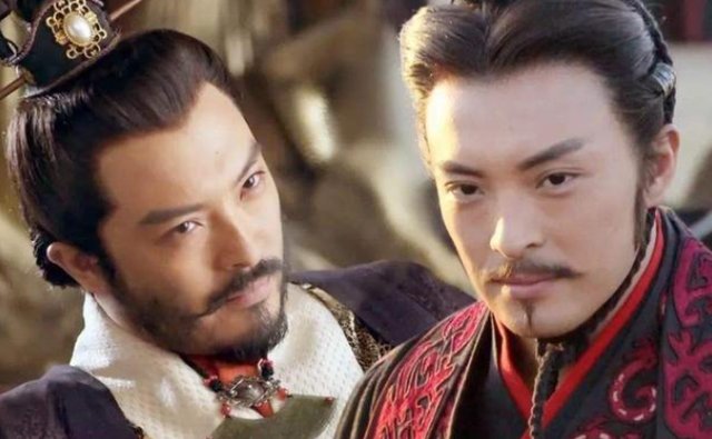 她是中戏200年一出的美女，2位前任都是影帝，曾黎如今过得怎样了呢？