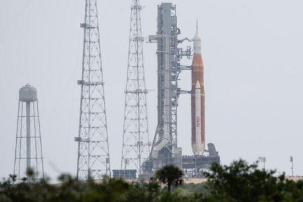 在美登月火箭发射台遭雷击，会影响发射进度吗？