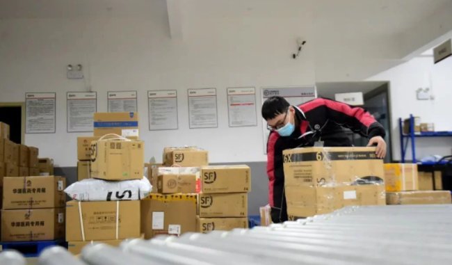 顺丰速运余杭中转场已有49人确诊,疫情是否有外溢的可能?