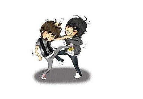 辽宁一高校男生多次当众掌掴女友，为何女生却无动于衷？