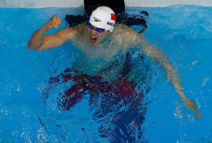 汪顺说他的金牌掉皮了,这是个例吗?